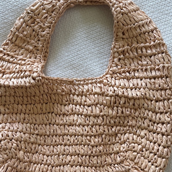 Universal Thread Woven Raffia Hobo in Tan - Picture 2 of 4